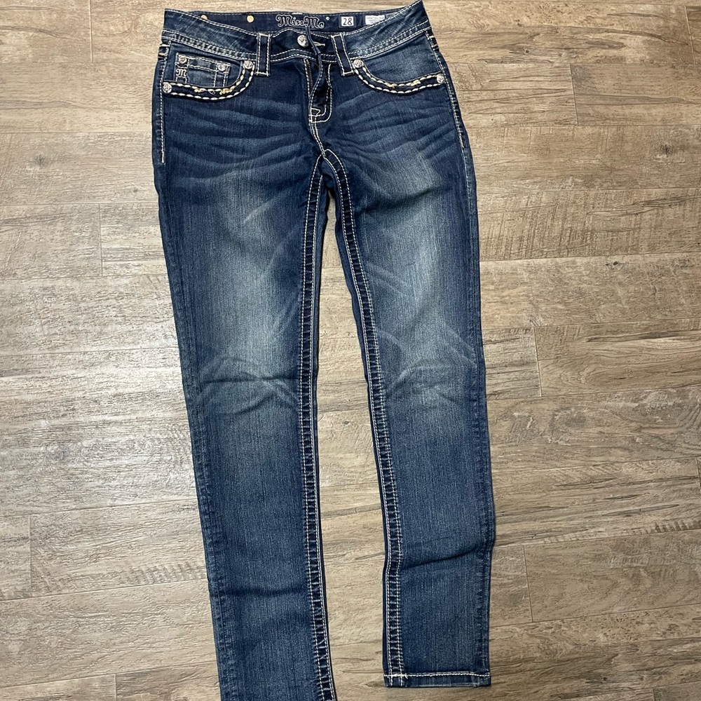 Miss Me Signature Rise Skinny jeans size 28
